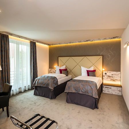 Hotel Allegro Халберщат Екстериор снимка